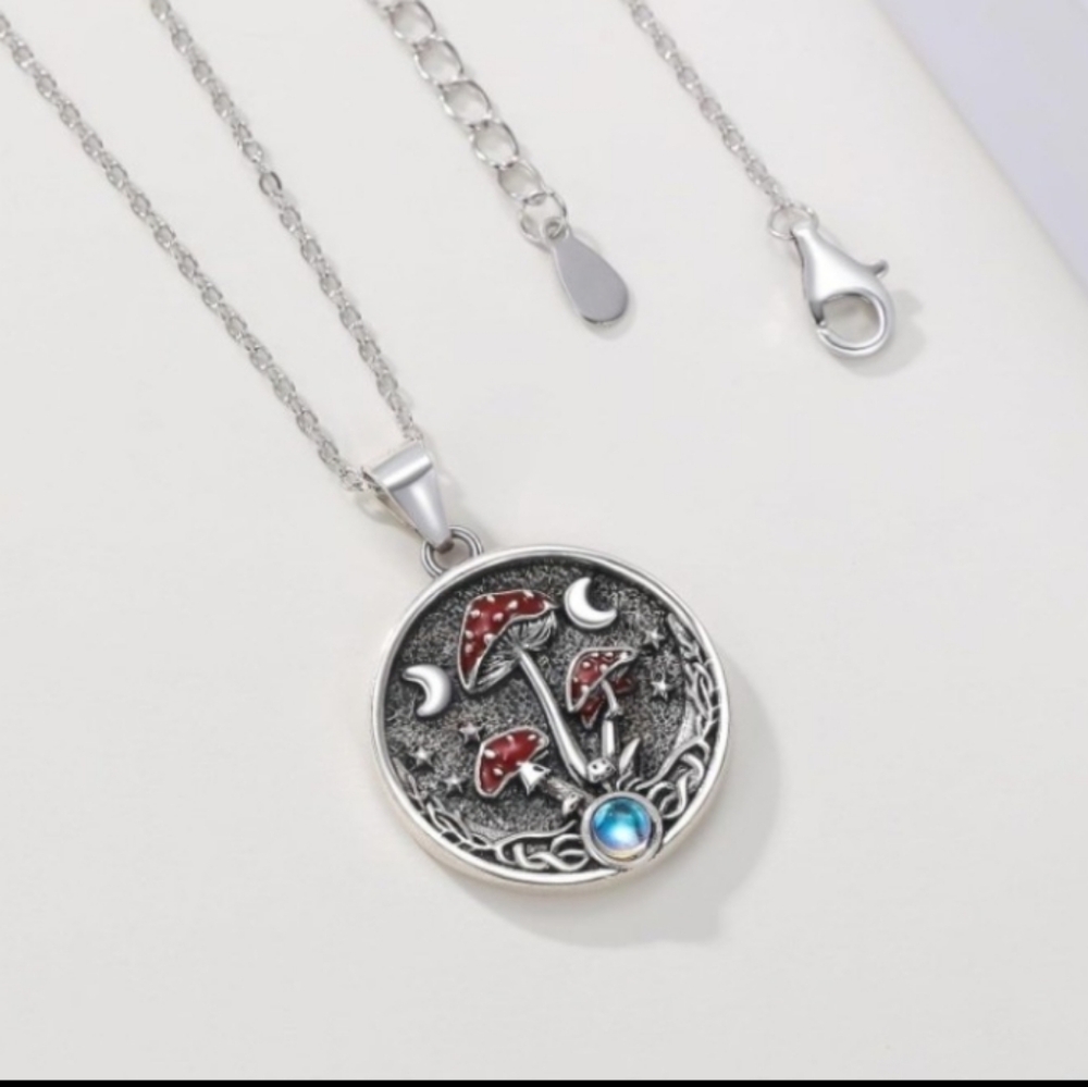 NWT Sterling Silver and Moonstone Pendant Necklace, 18+2"
